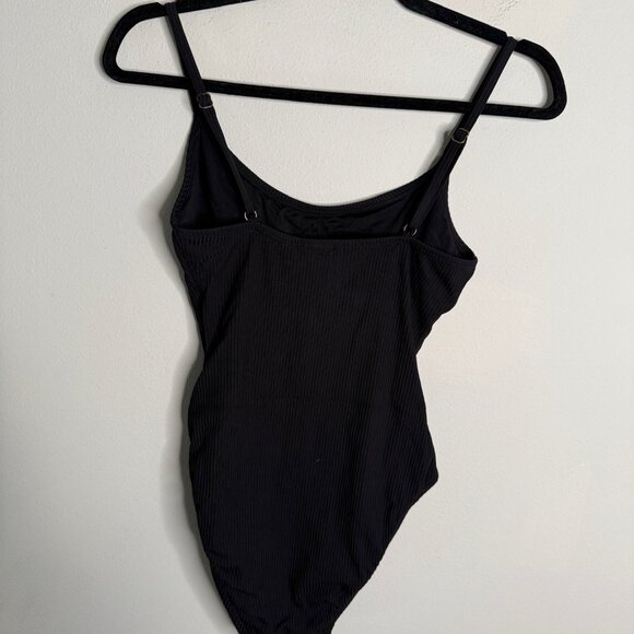 Andie Women's‎ Black Amalfi Ribbed Classic One Piece Suit - Size XST Extra Small - Picture 3 of 5